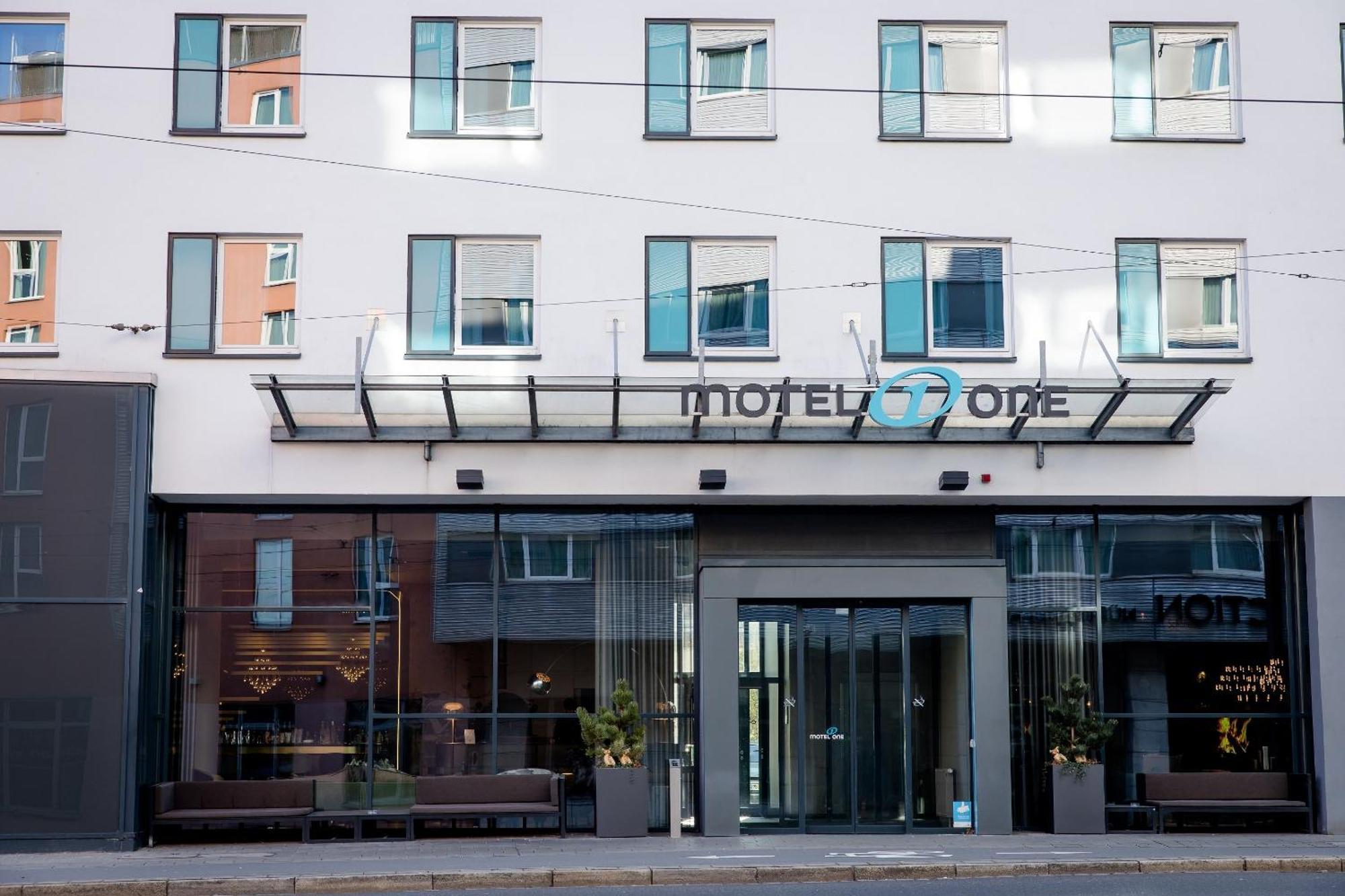 Motel One Nuernberg-City Exteriör bild